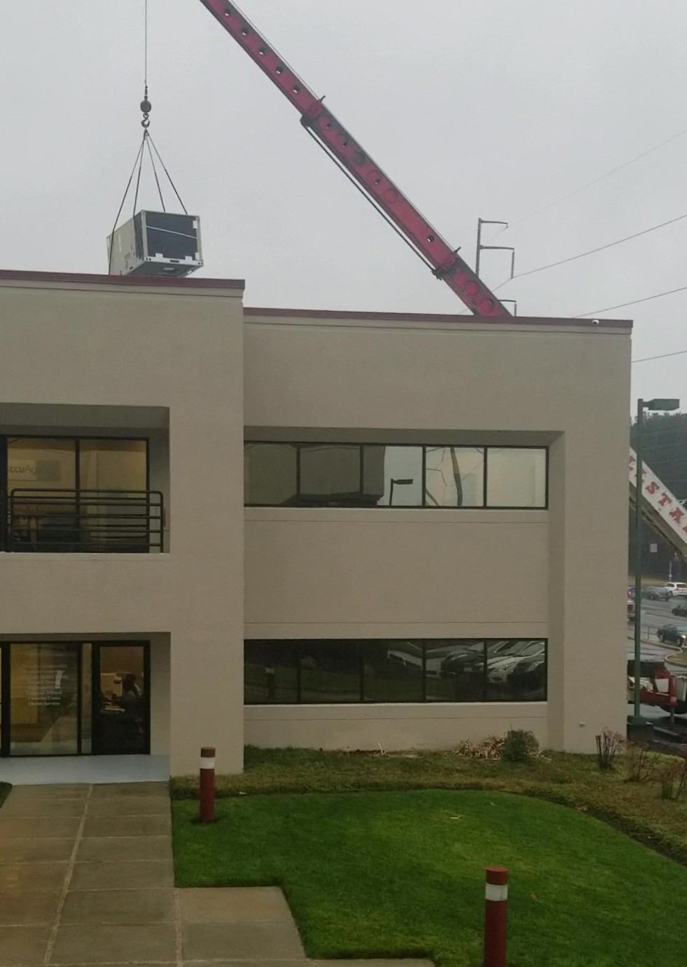 Commercial building roof